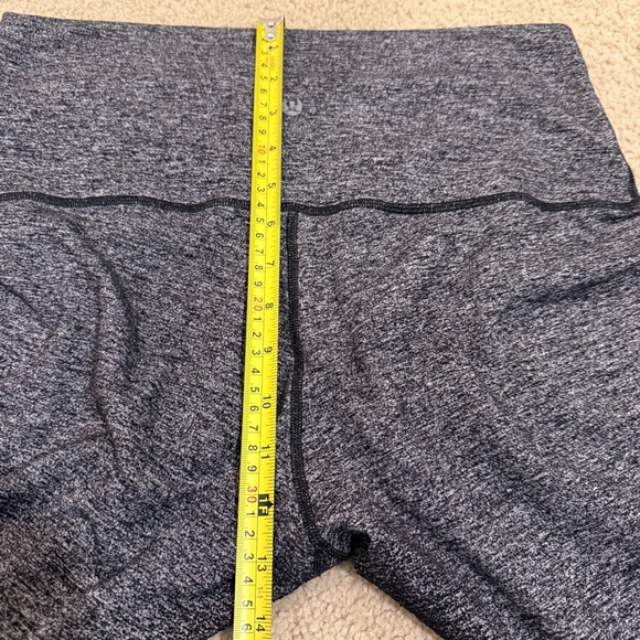 lululemon athletica Charcoal Heather Leggings - Picture 6 of 7